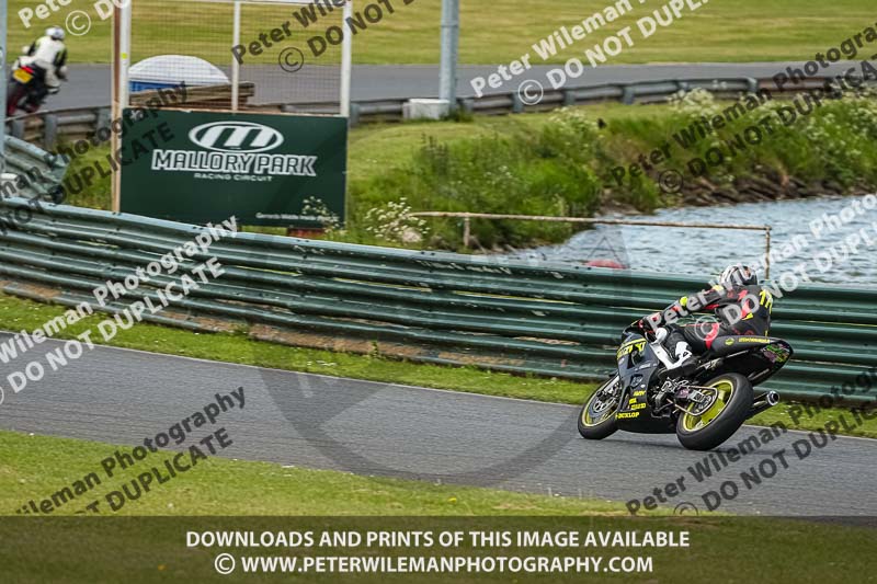 enduro digital images;event digital images;eventdigitalimages;mallory park;mallory park photographs;mallory park trackday;mallory park trackday photographs;no limits trackdays;peter wileman photography;racing digital images;trackday digital images;trackday photos